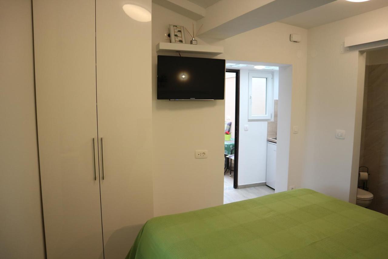 Apartments Komel I Opatija Eksteriør bilde