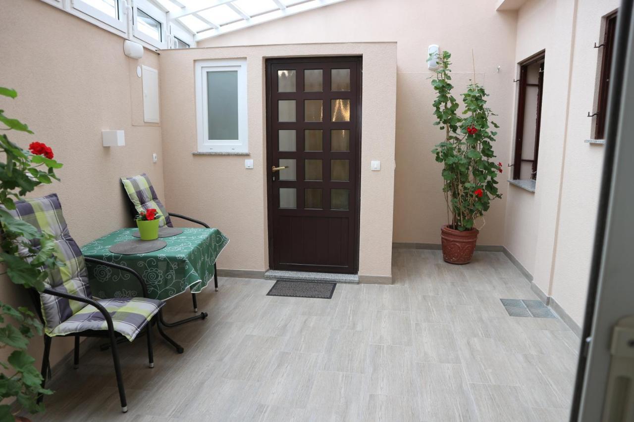 Apartments Komel I Opatija Eksteriør bilde